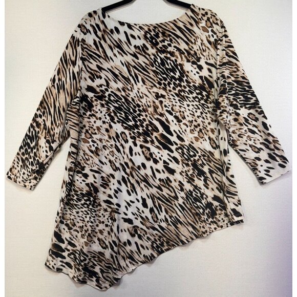 Chicos Leopard Print Asymmetrical Hem Tunic Top Size 3 Black Tan Cream Stretch - Picture 8 of 10